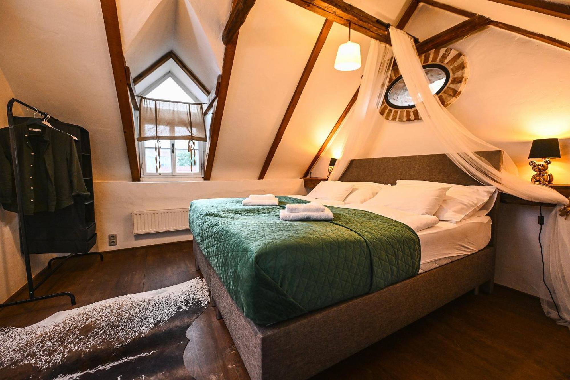 Boutique Apartman Mikulov Luaran gambar